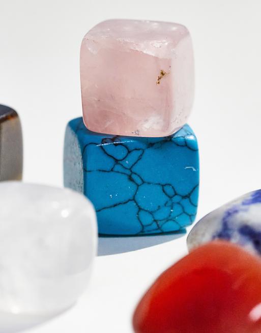 Psychic Sisters Zodiac Pisces Crystal Collection