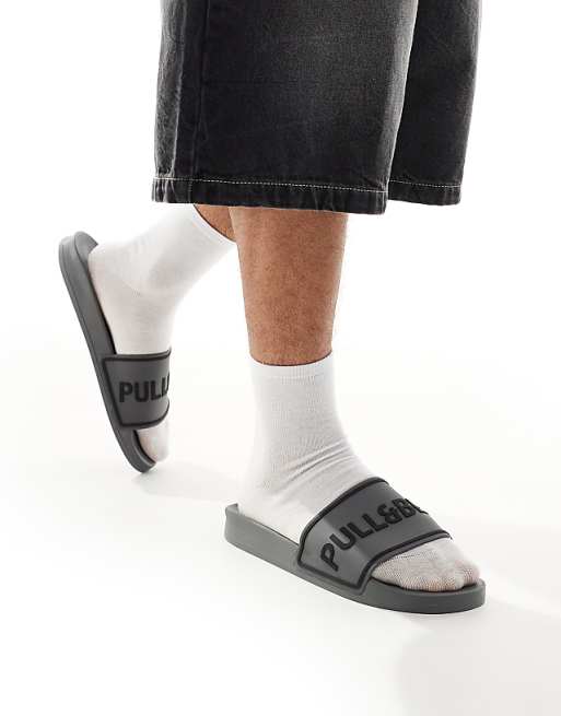 Pull&Bear slider in grey