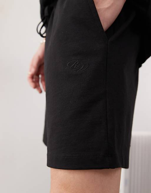 Reclaimed Vintage Shorter Length Jersey Shorts In Black