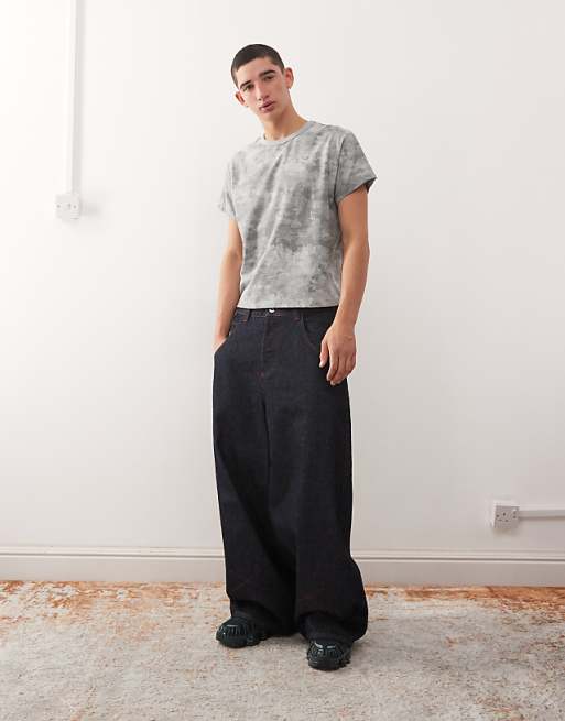 Reclaimed Vintage Slim Crop Boxy T-shirt In Camo Print