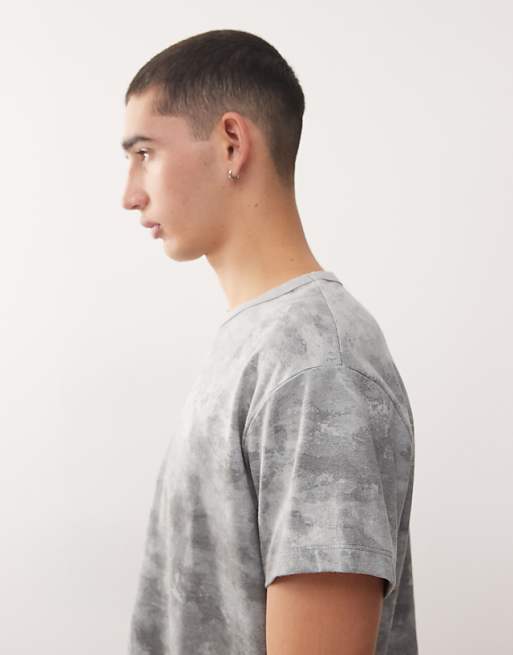 Reclaimed Vintage Slim Crop Boxy T-shirt In Camo Print