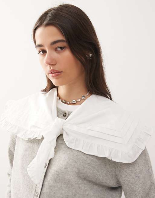 Reclaimed Vintage tie front scarf with pintucks in white