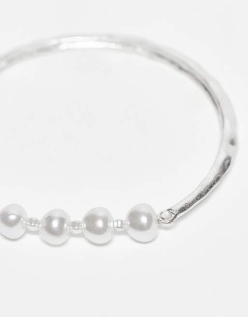 Reclaimed Vintage Unisex Chain Pearl Bangle In Silver