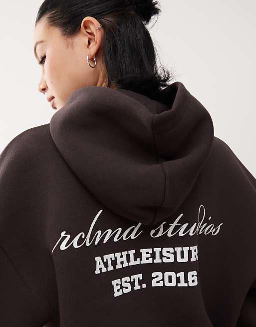 Reclaimed Vintage Unisex Cropped Boxy Logo Hoodie In Chocolate