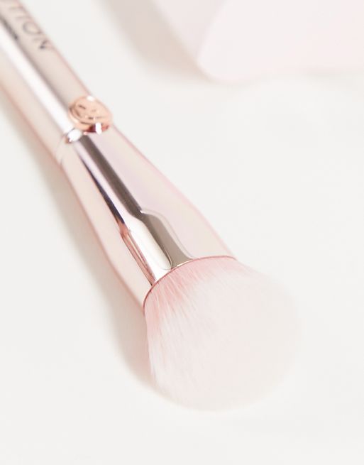 Revolution Create Angled Foundation Brush R8
