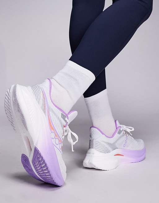 Saucony Endorphin Speed 5 Running Trainers In White And Crocus