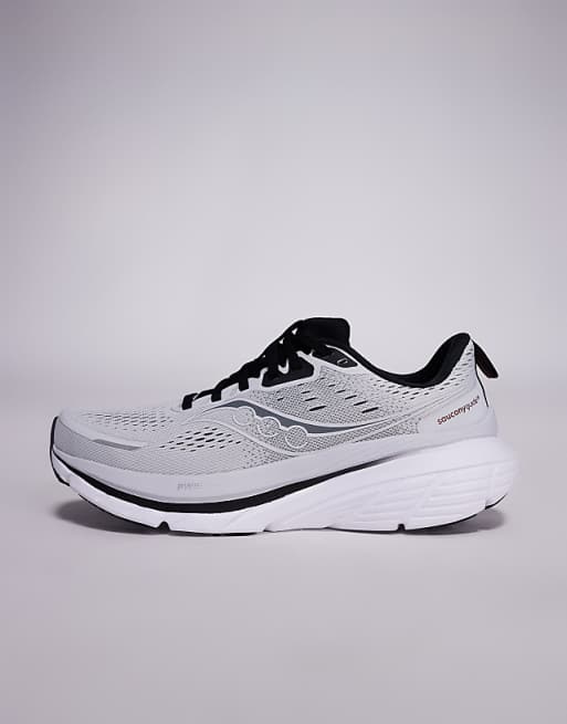 Saucony Guide 18 Running Trainers In Cloud And Black