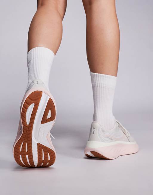 Saucony Ride 18 Running Trainers In Quartz And Peony