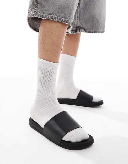 SEQWL Mamun sandals with strap in black