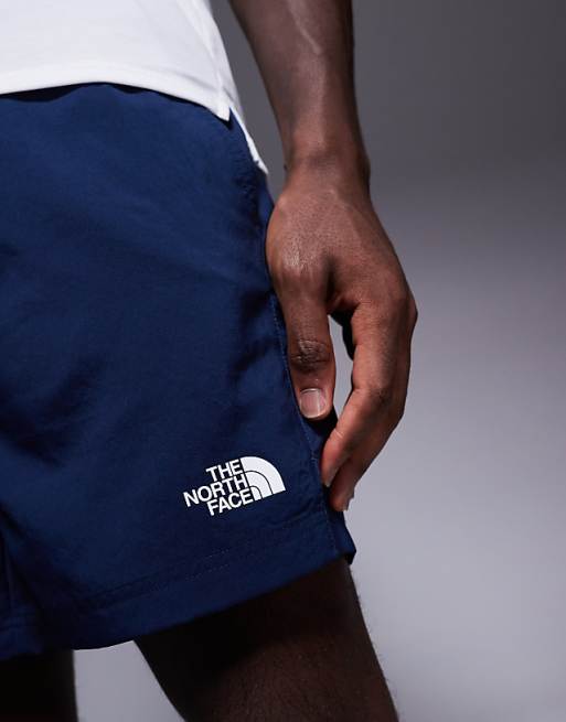 The North Face 24/7 5"" Logo Shorts In Navy