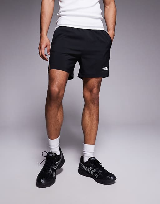 The North Face 24/7 logo 5"" shorts in black