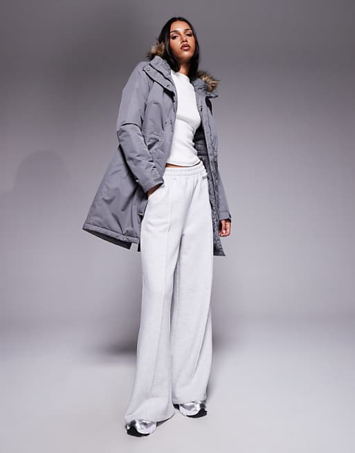 The North Face Zaneck Parka In Smoked Pearl