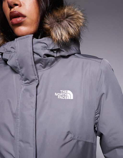 The North Face Zaneck Parka In Smoked Pearl