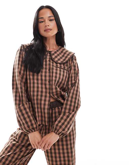 Threadbare Button Down Pyjamas With Collar In Brown Check
