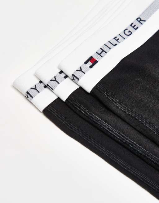 Tommy Hilfiger Signature Cotton Essentials 3 Pack Trunks In Black