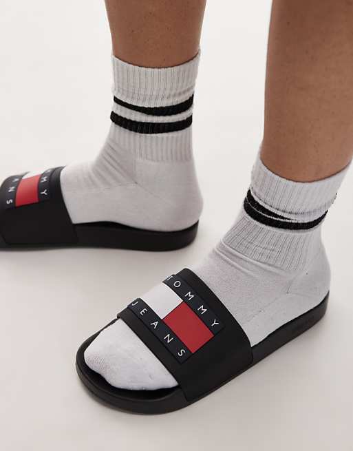 Tommy Jeans Flag Sliders In Black