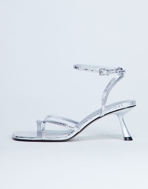 Topshop Ila toe loop mid heel sandal in silver