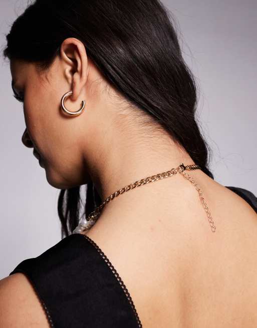 True Decadence Multirow Pearl Necklace