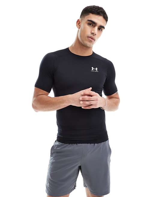 Under Armour Heatgear compression t-shirt in black