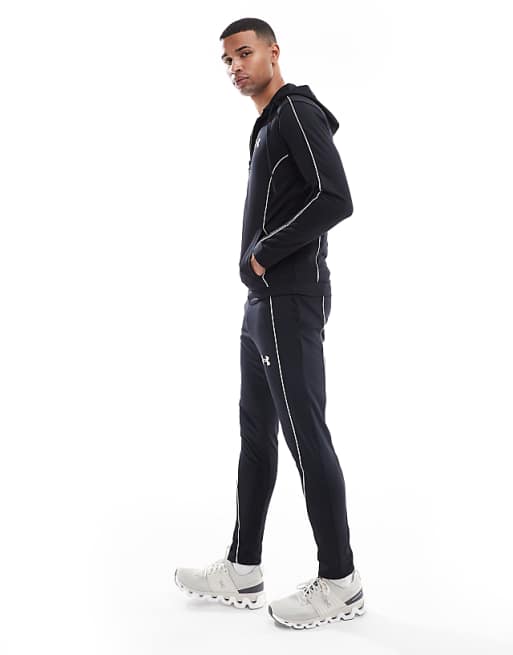 Under Armour Novelty Tracksuit In Black And White