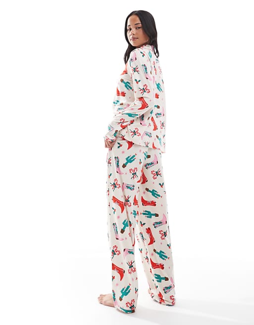 Urban Threads Christmas Long Sleeve Revere And Trouser Pyjama Set In Cowboy Print