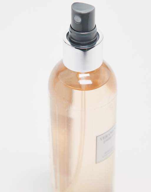 Vera Wang Body Mist Embrace - Marigold & Gardenia 240ml