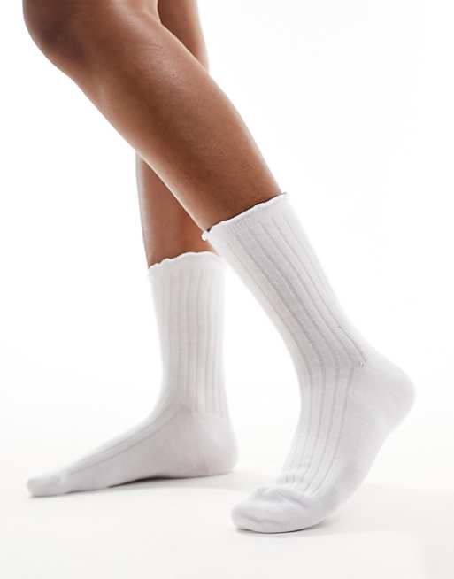 Vero Moda Ribbed Frill Socks In White