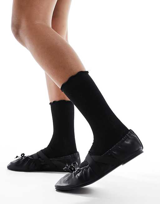 Vero Moda Ribbed Glitter Sock With Frill Edge In Black