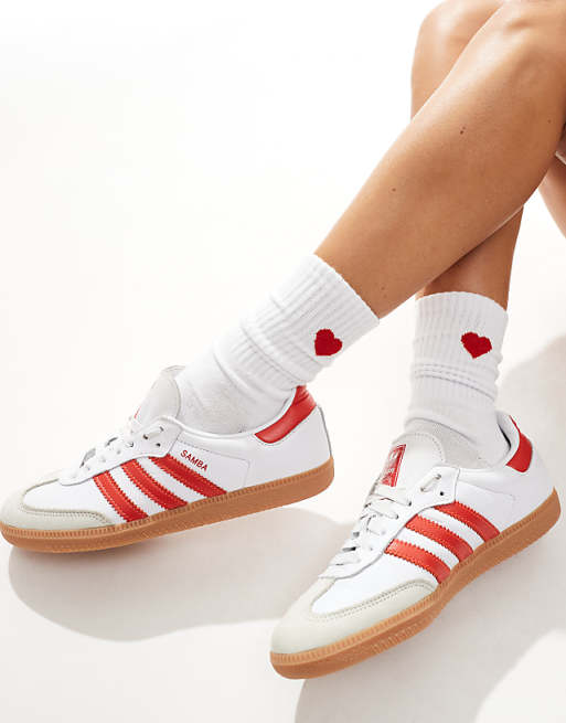 Vero Moda Sporty Ribbed Socks With Heart Motif In White
