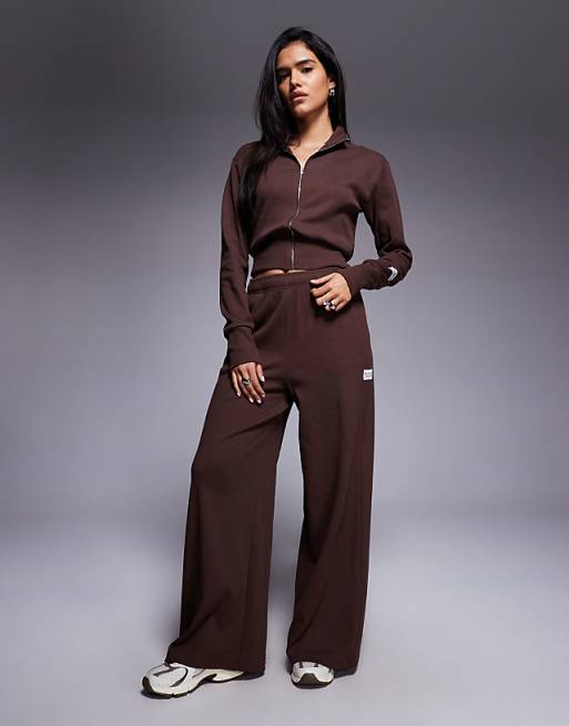 Weekend Collective co-ord ribbed in chocolate