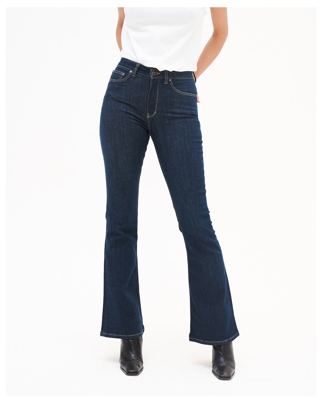 kuyichi Lisette Flare Dark Rinse