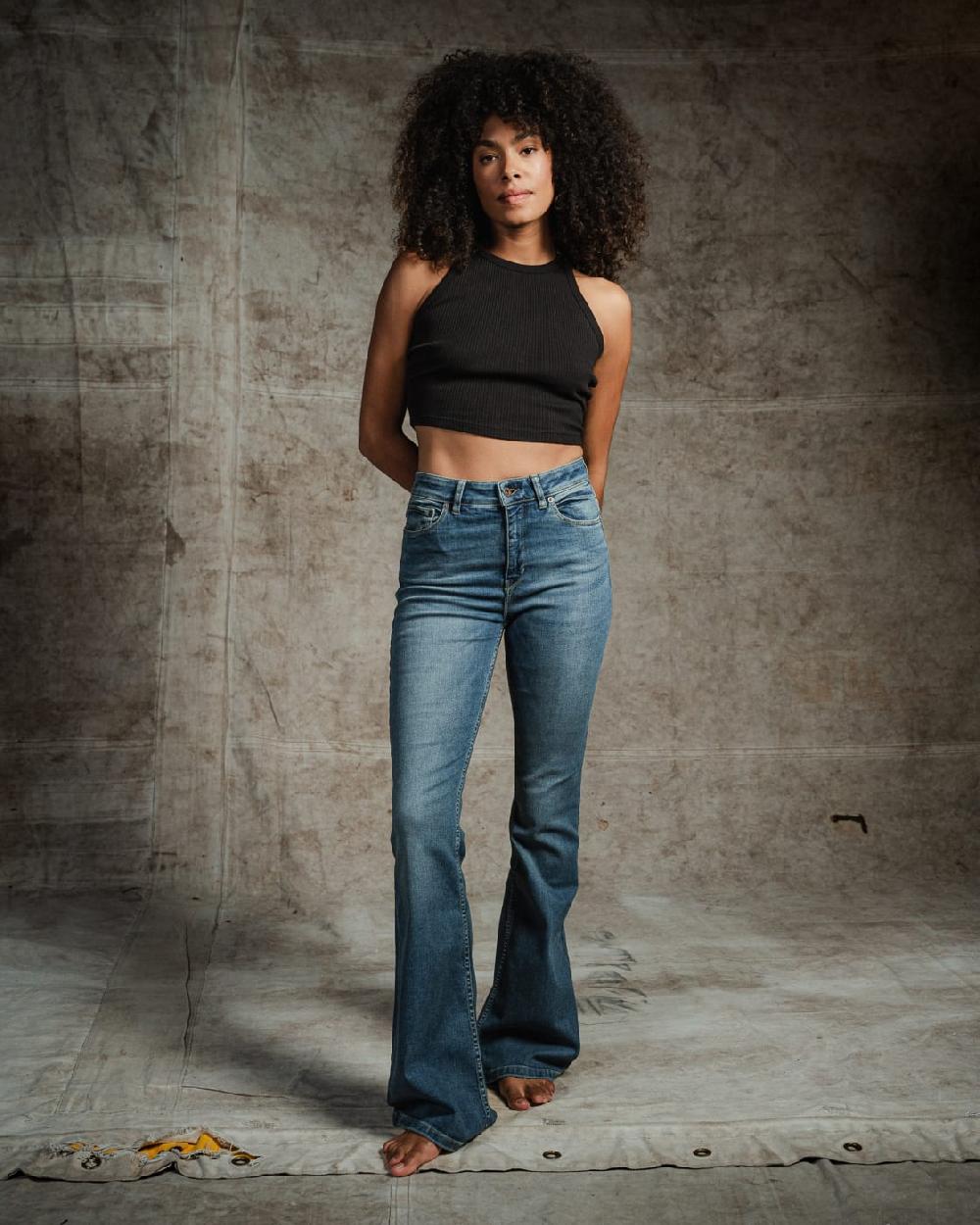 kuyichi Lisette Flare Super Aged Blue