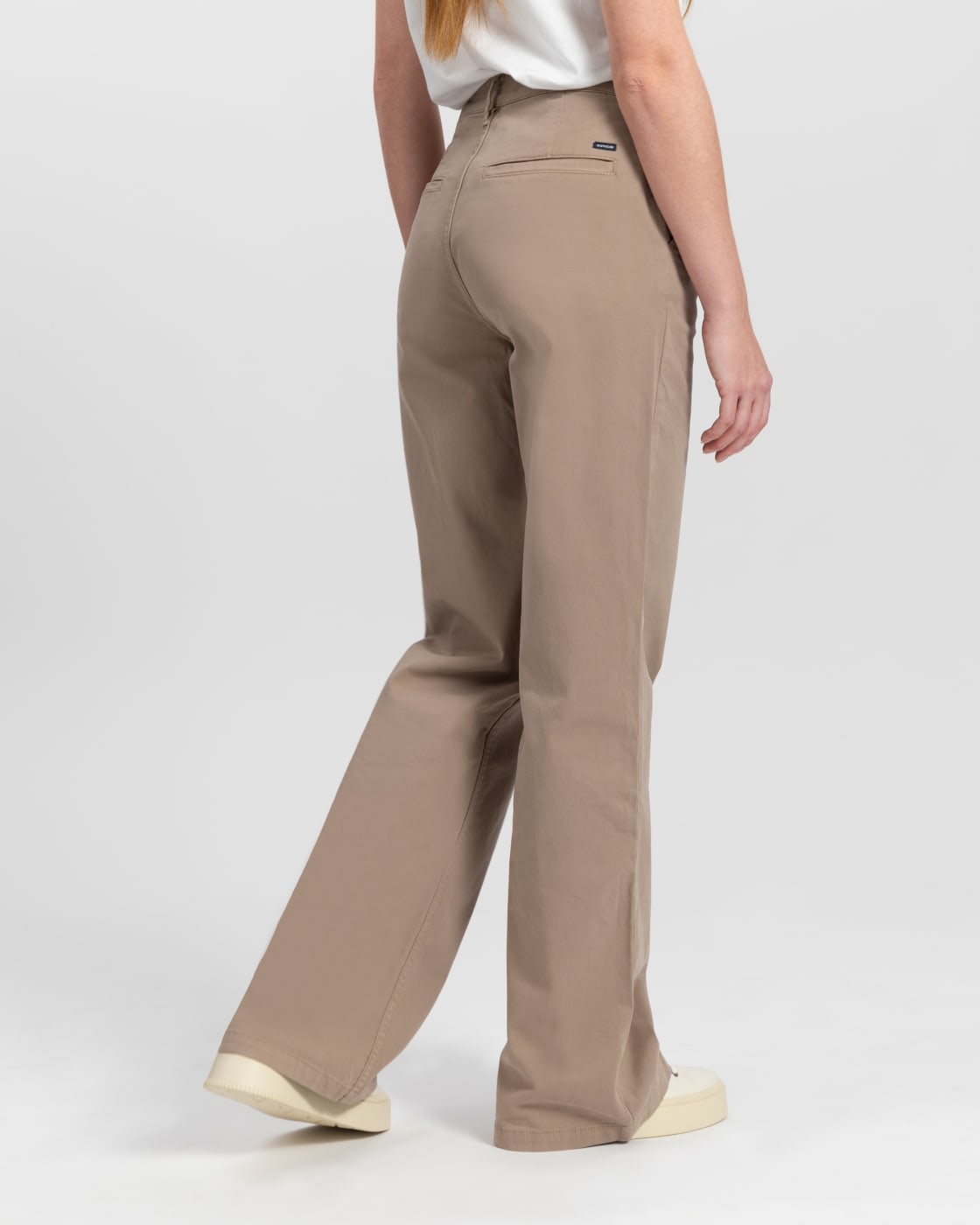 Kuyichi Thalia Chino