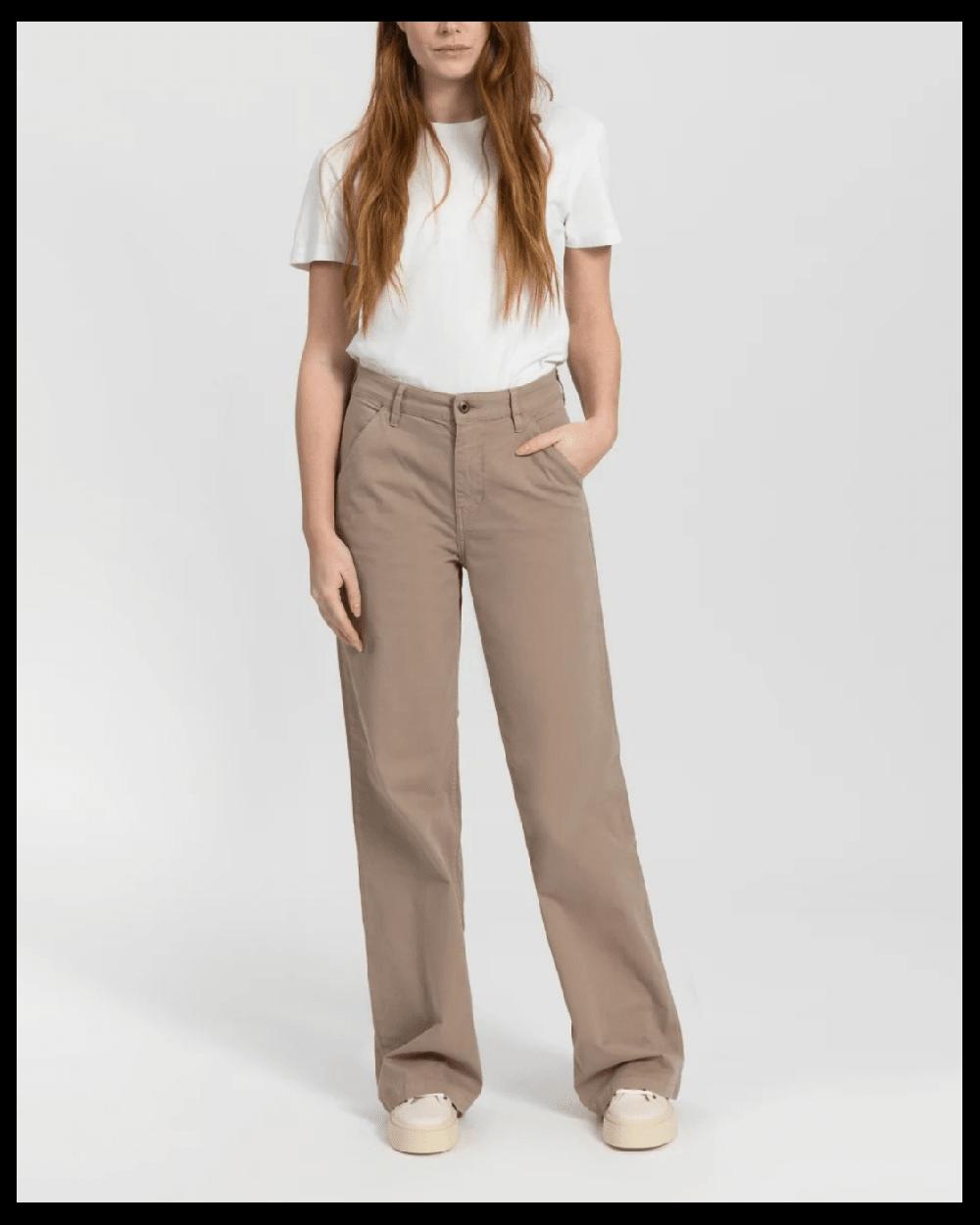 Kuyichi Thalia Chino