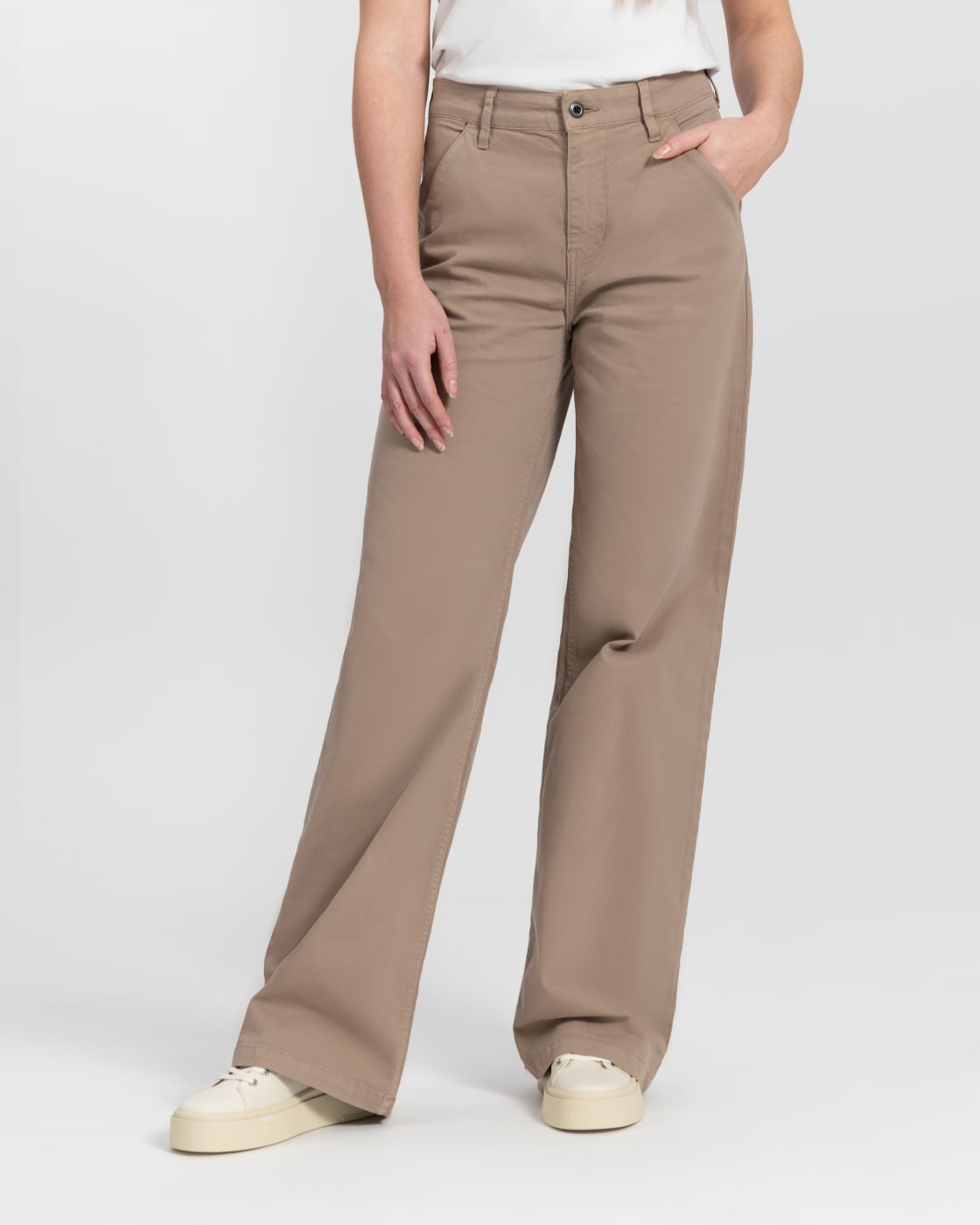 kuyichi Thalia Chino