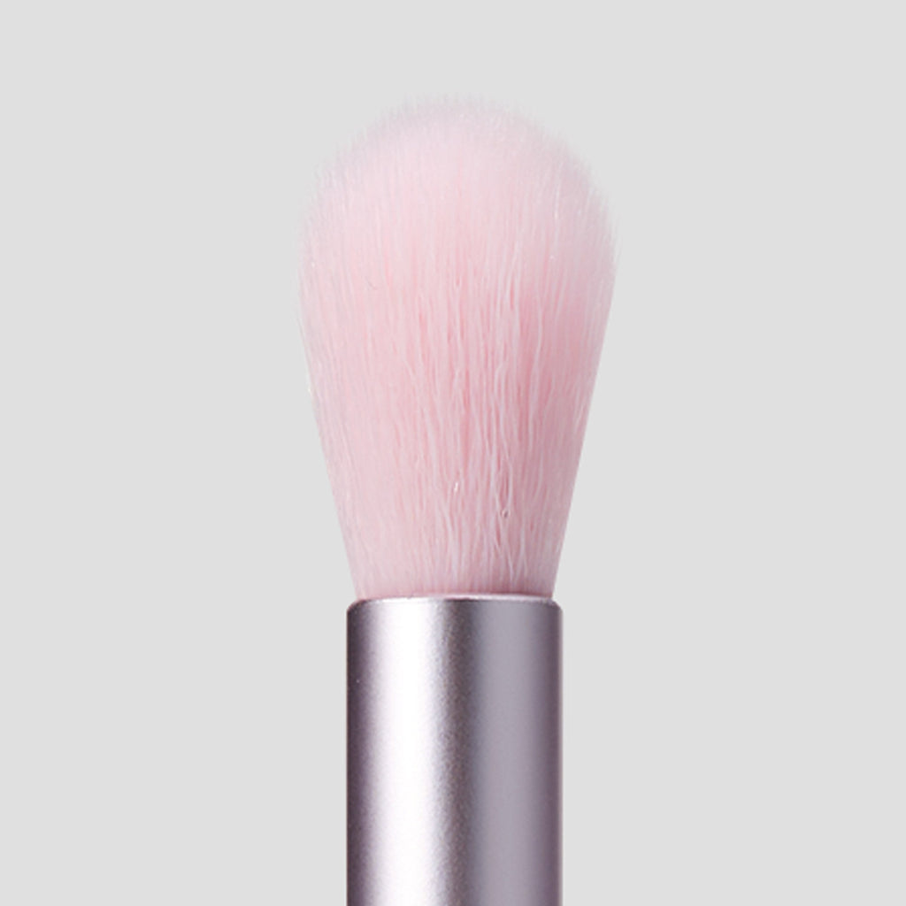 Kylie Cosmetics Eyeshadow All-Over Blending Brush 07