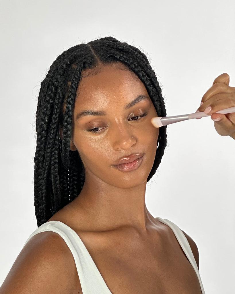 Kylie Cosmetics Concealer Brush 02