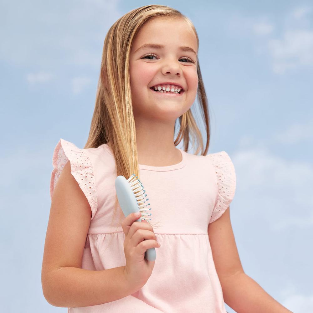 Kylie Cosmetics Detangling Hair Brush