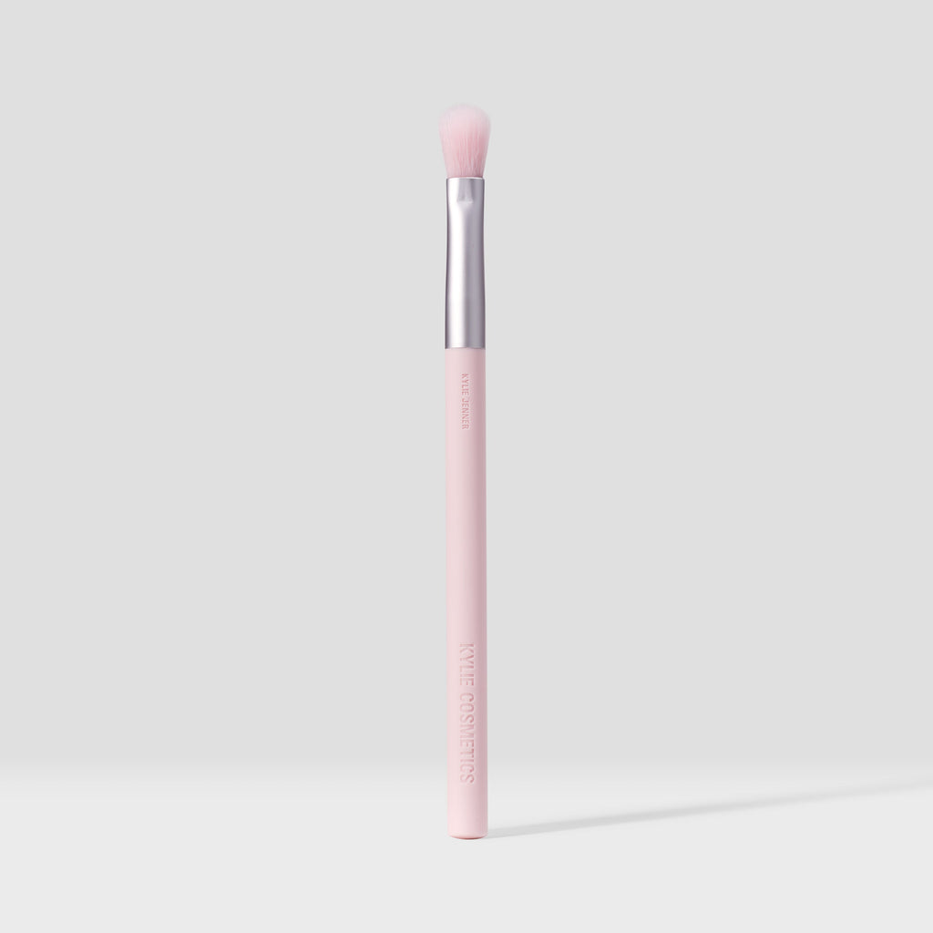 kylie cosmetics Eyeshadow Crease Blending Brush 08