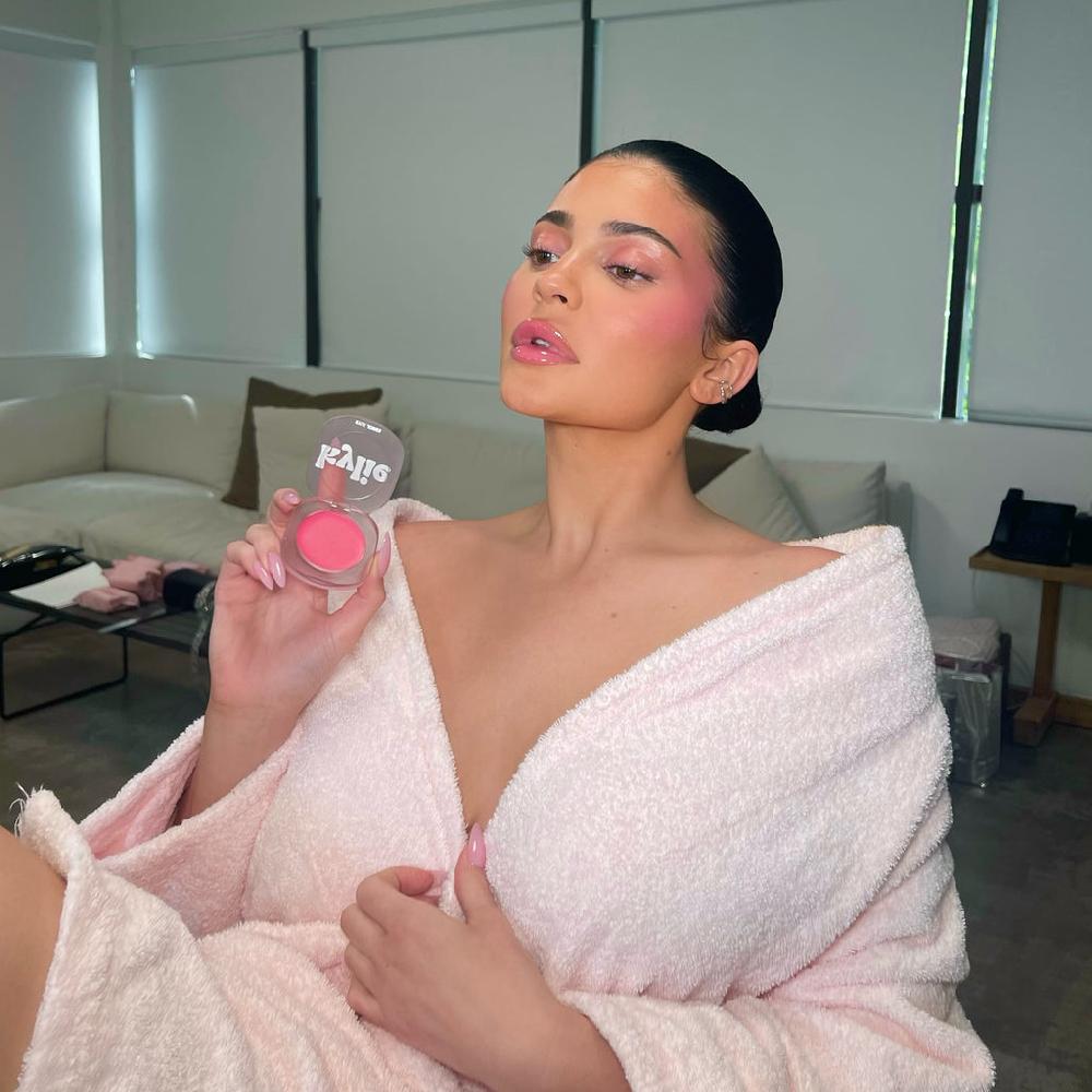 Kylie Cosmetics Lip & Cheek Glow Balm