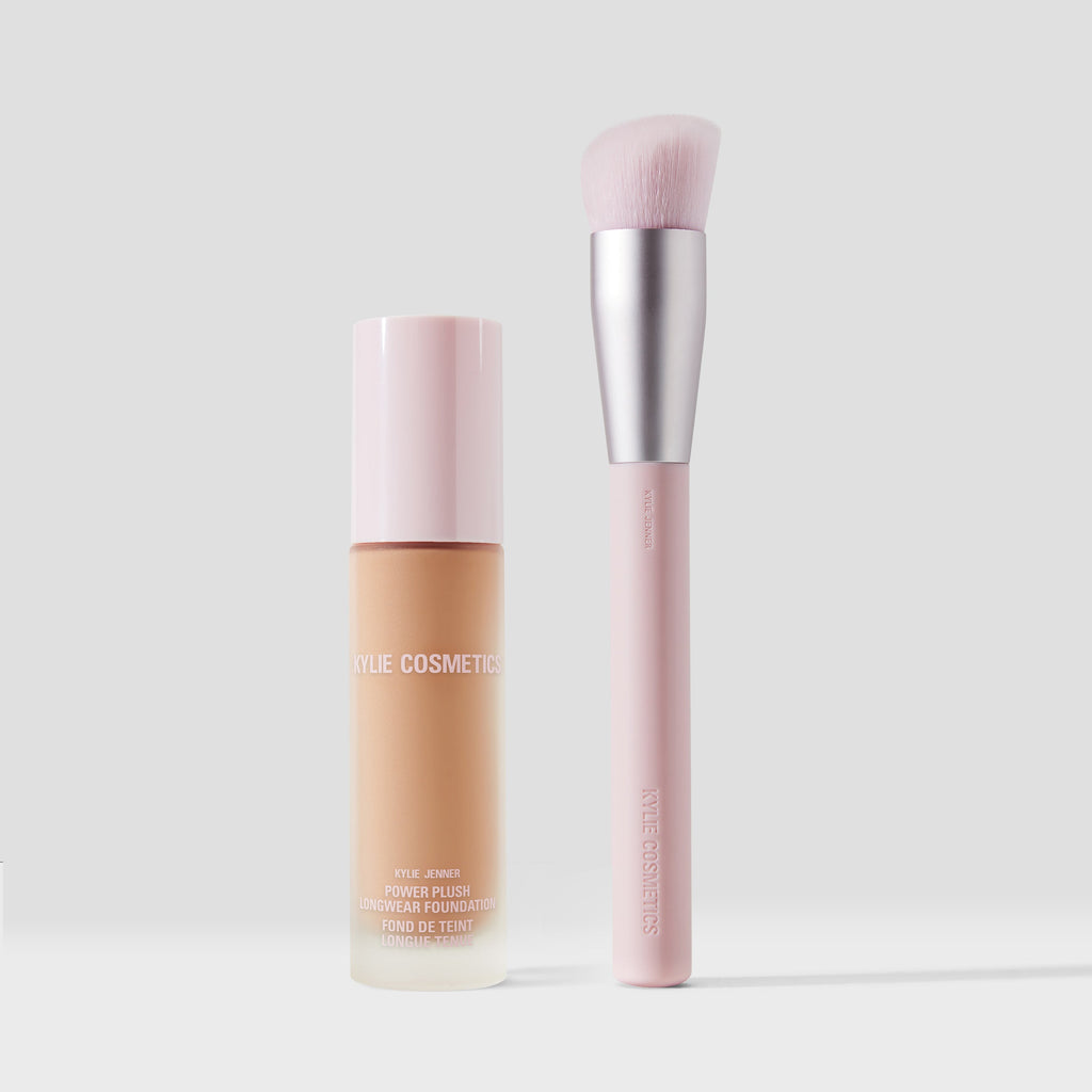 kylie cosmetics Power Plush Foundation & Brush Duo