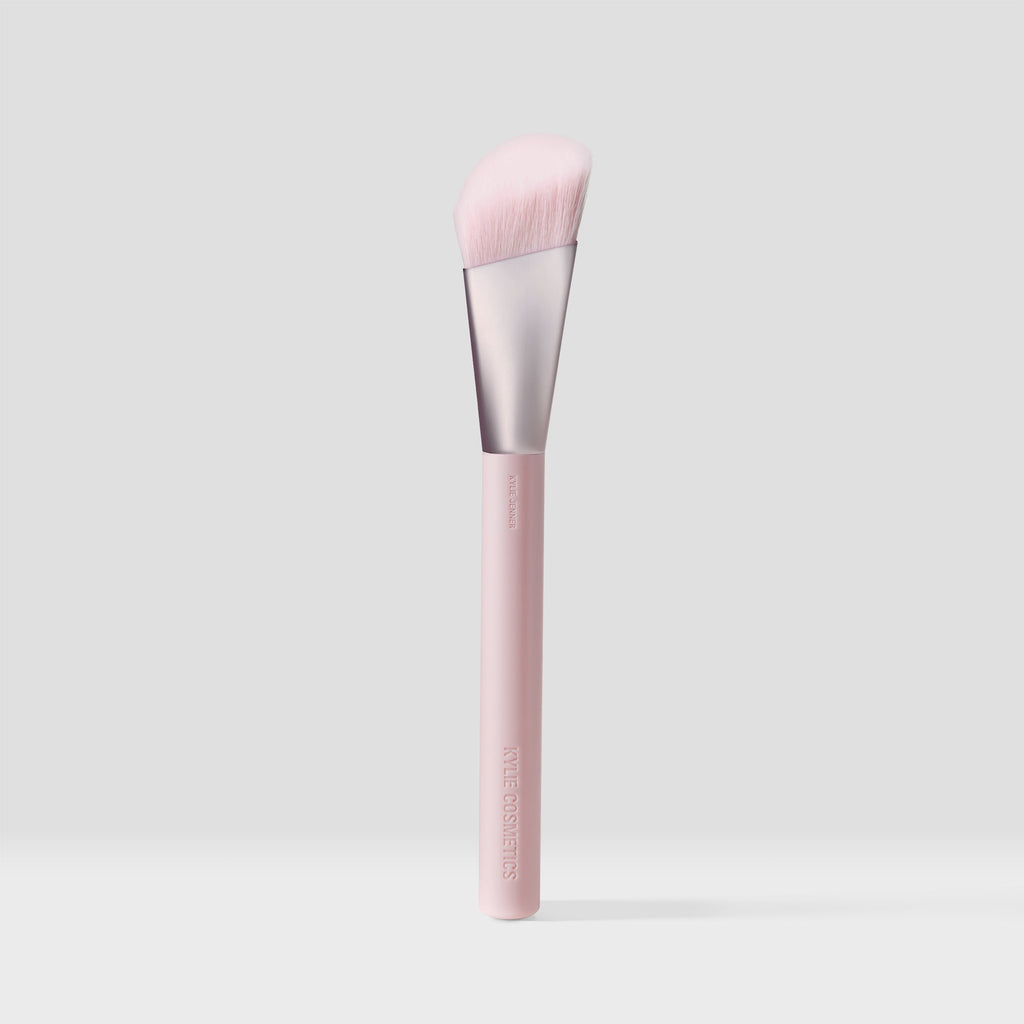 kylie cosmetics Skin Tint Brush 03