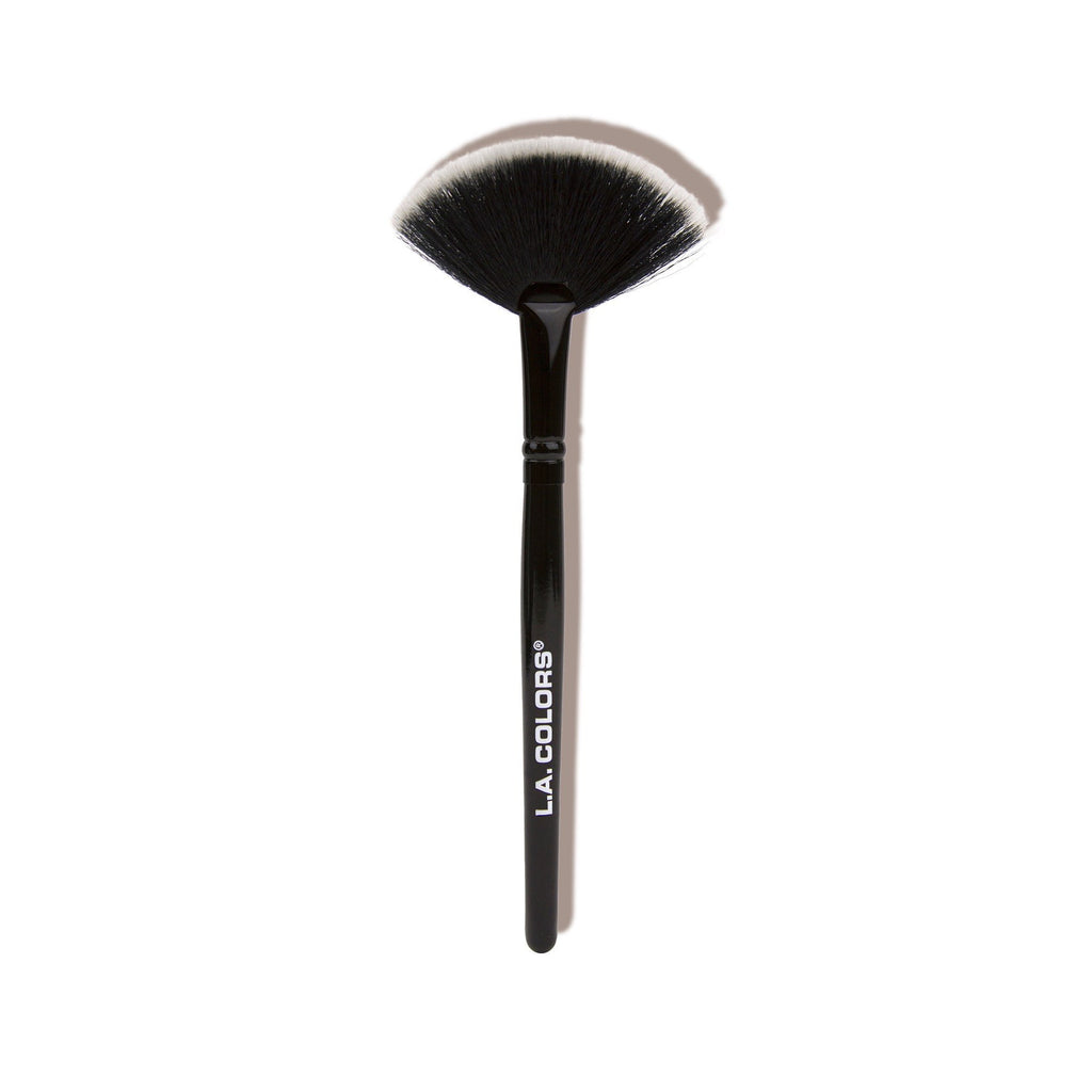 l.a. colors Fan Brush