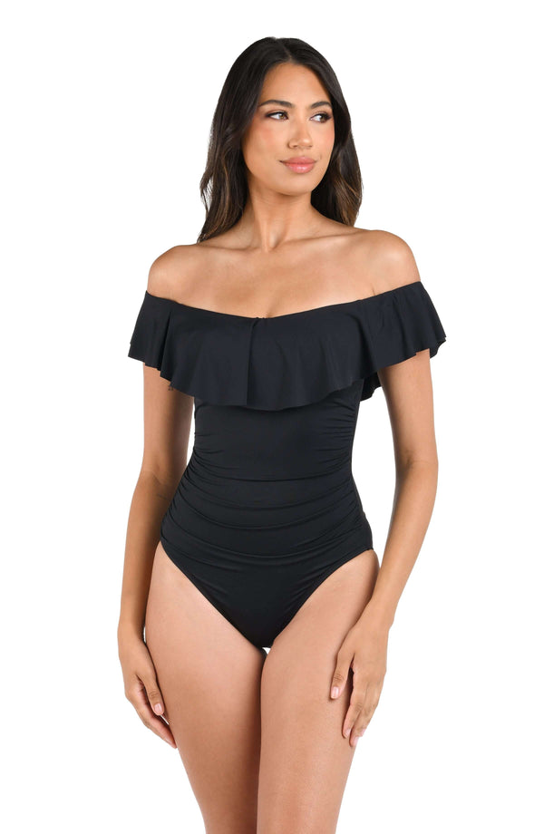 la blanca Island Goddess Off Shoulder Ruffle One Piece - Black