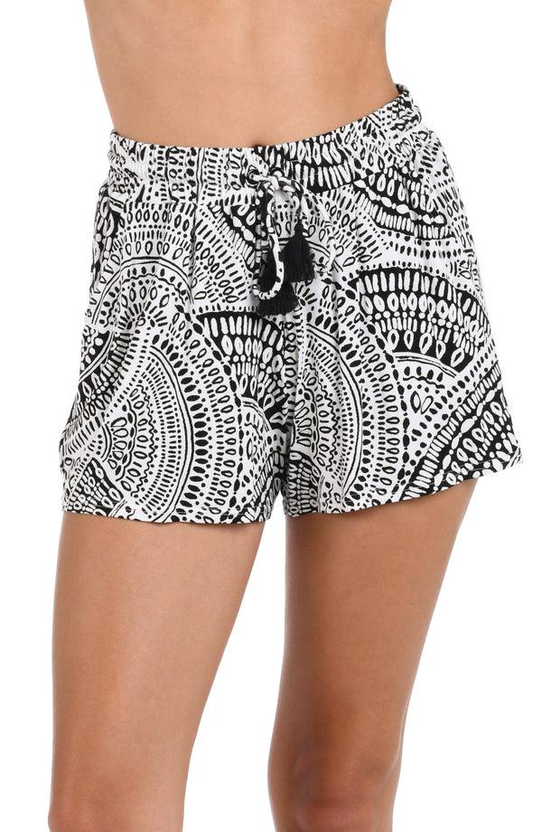 la blanca Dream Catcher Beach Shorts - FINAL SALE