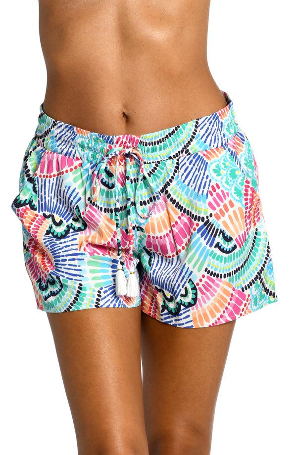 la blanca Waves Of Color Beach Shorts - FINAL SALE