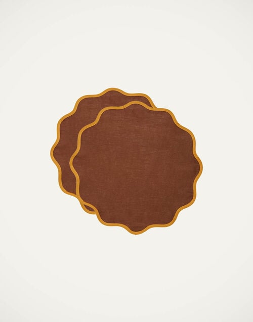 la doublej Cloud Placemat Set Of 2 Rainbow Chocolate in Linen