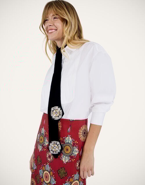 la doublej Ella 2-Ways Stole Nucleus Black in Velvet Embroidery