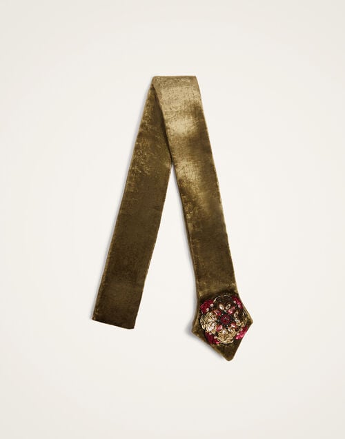 La Doublej Ella 2-Ways Stole Solid Military Green In Embroidered Velvet
