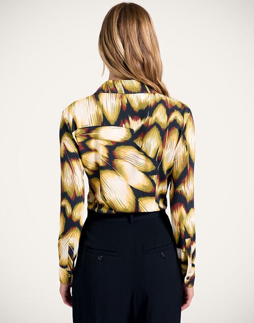 La Doublej Fitted Shirt Monarch Black In Flowy Jersey